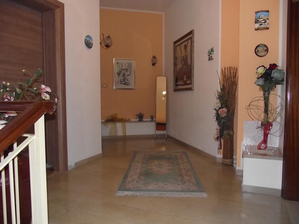 Hotel Ausonia Monte Porzio Экстерьер фото