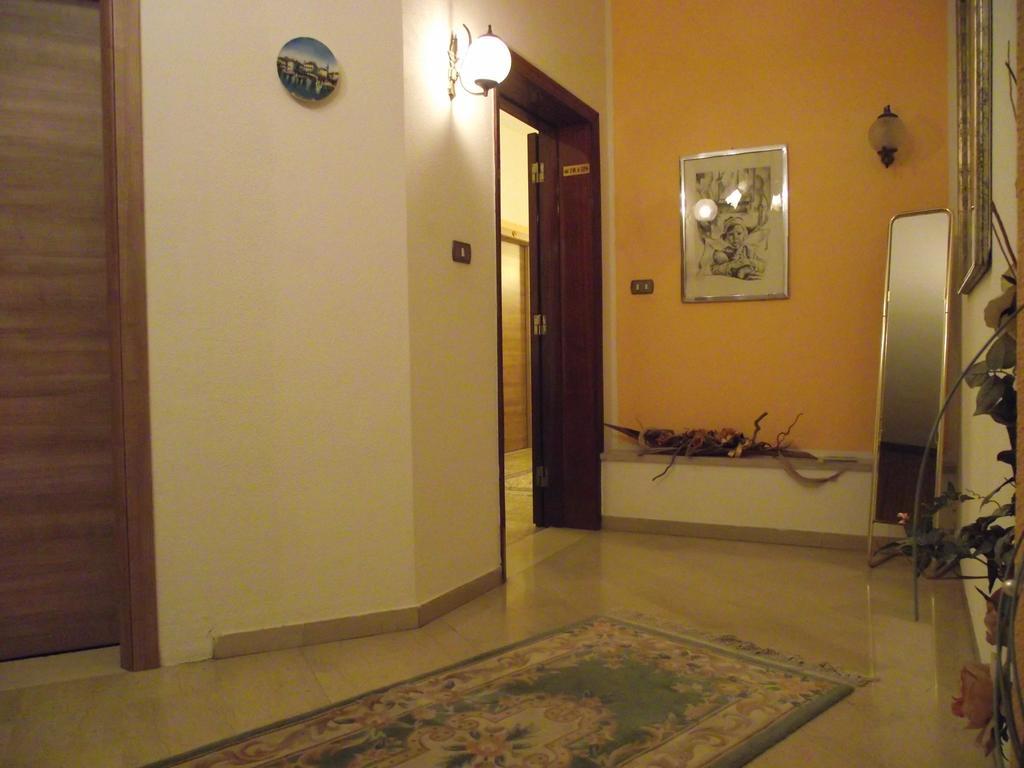 Hotel Ausonia Monte Porzio Экстерьер фото
