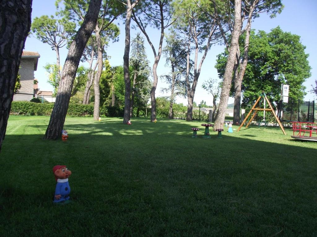 Hotel Ausonia Monte Porzio Экстерьер фото